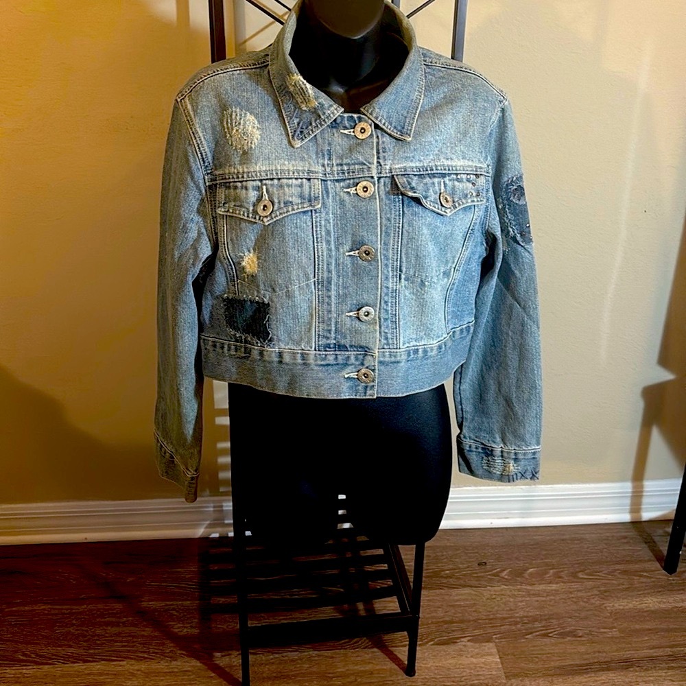 Vanilla Jeans Women’s Blue Cropped Jean Jacket with Classic Collar New no Tag - Picture 4 of 8